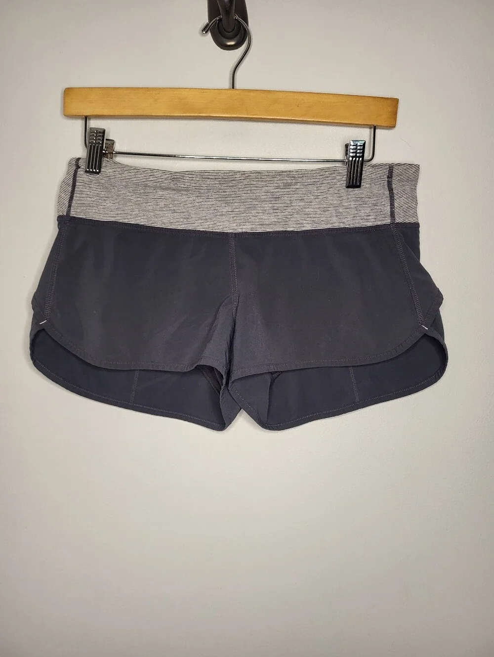 Lululemon Groovy Run Shorts Estimated Size 8 Athletic Running Activewear